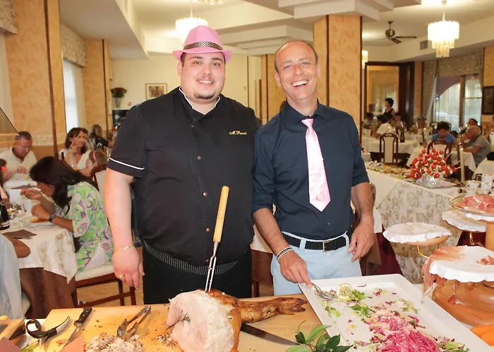 Apollo فندق ريميني