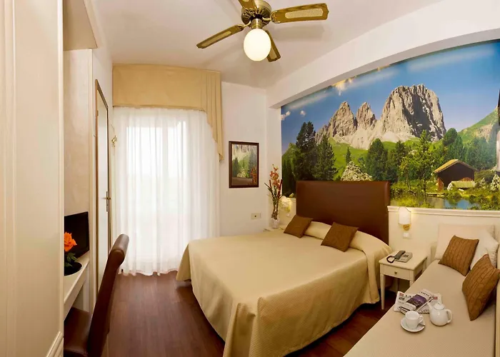 Hotel Apollo 3*